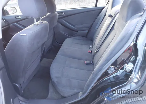 2011 Nissan Altima 2.5 S z USA, uszkodzony, nr VIN 1N4AL2AP1BN472562